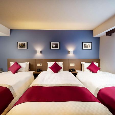 Best Western Plus Fukuoka Tenjin-Minami Экстерьер фото