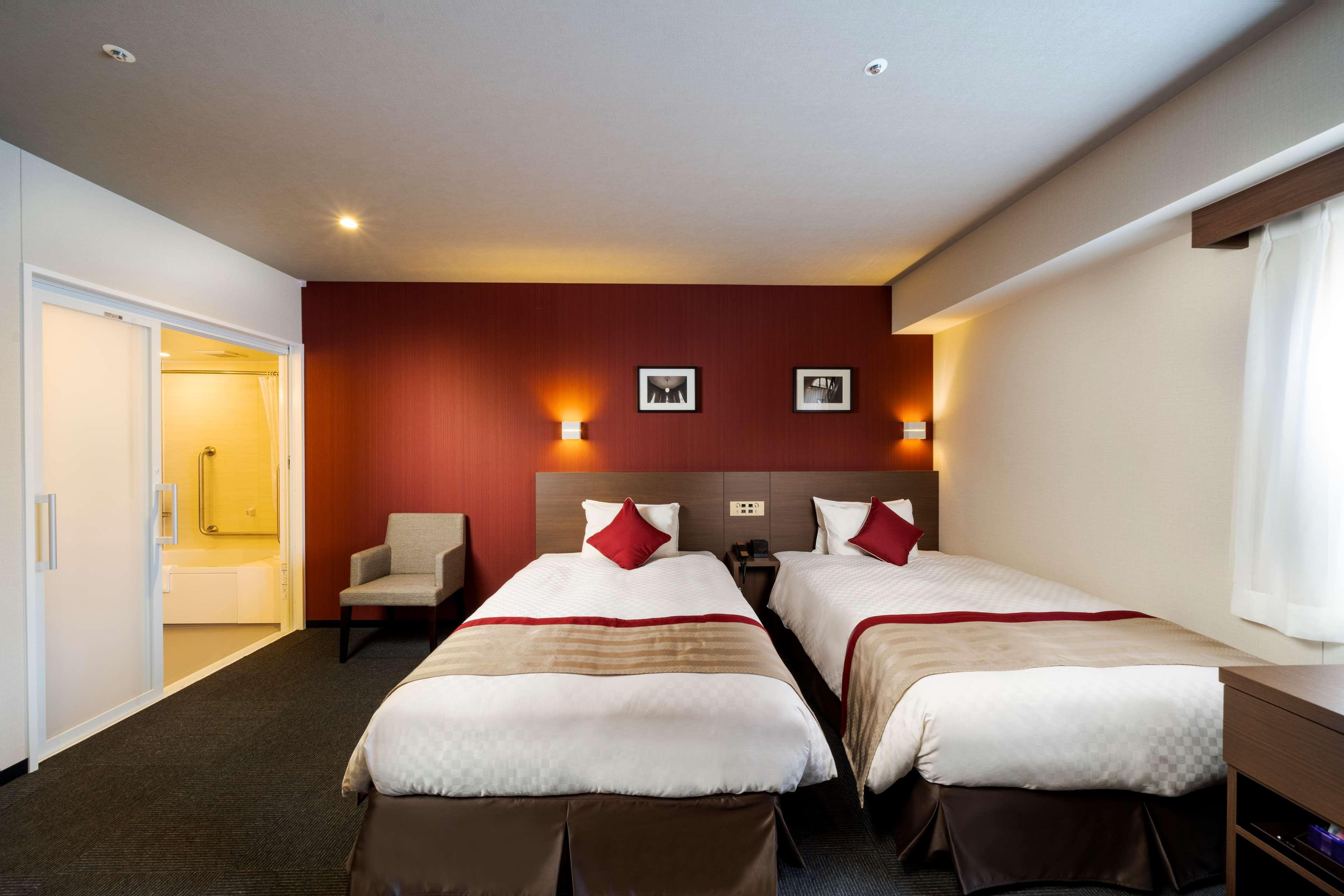 Best Western Plus Fukuoka Tenjin-Minami Экстерьер фото