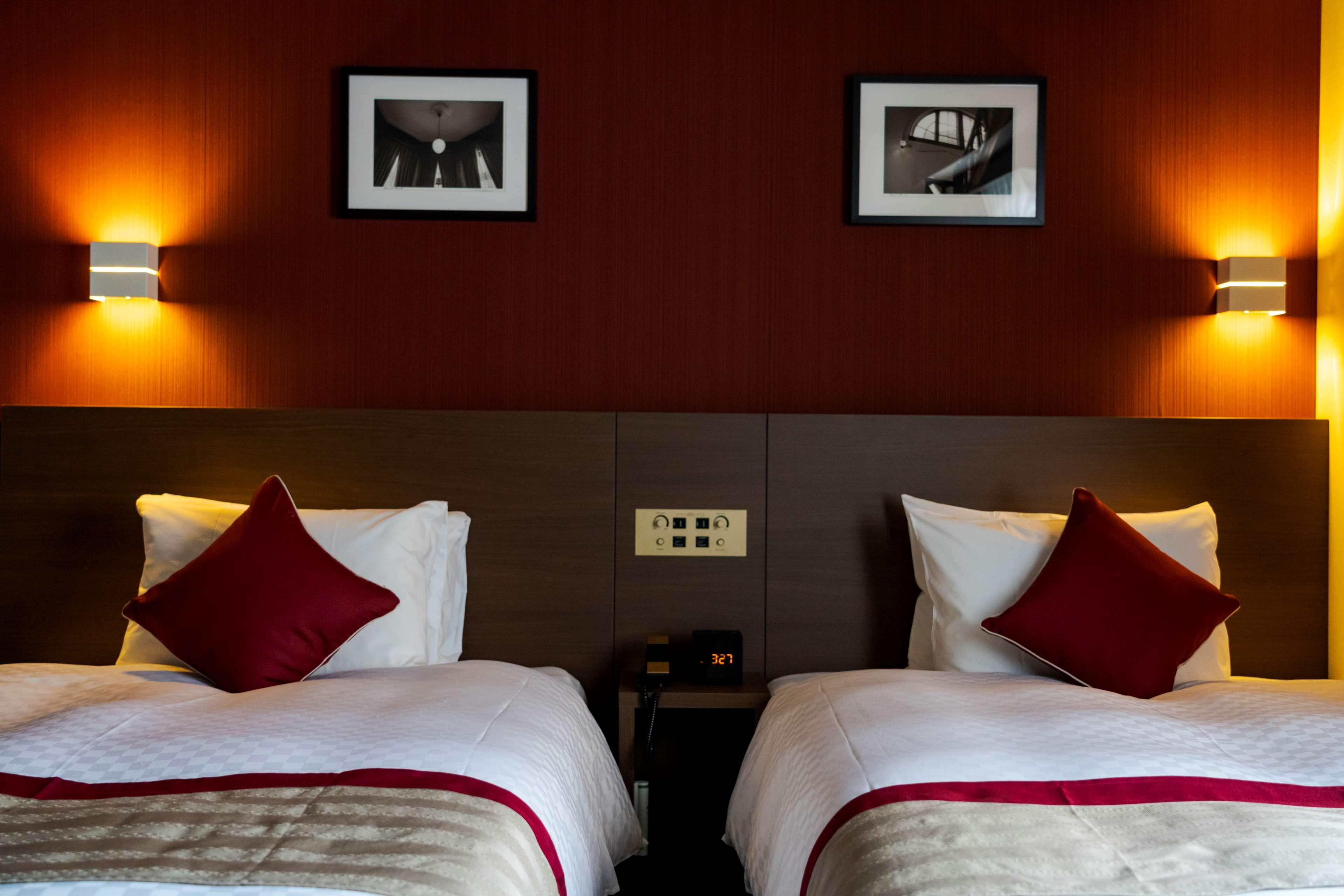 Best Western Plus Fukuoka Tenjin-Minami Экстерьер фото